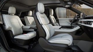 2025 Lincoln Lincoln Aviator Internal Image 1